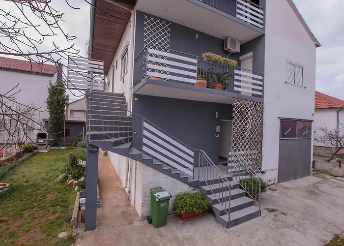 Sandra Apartment